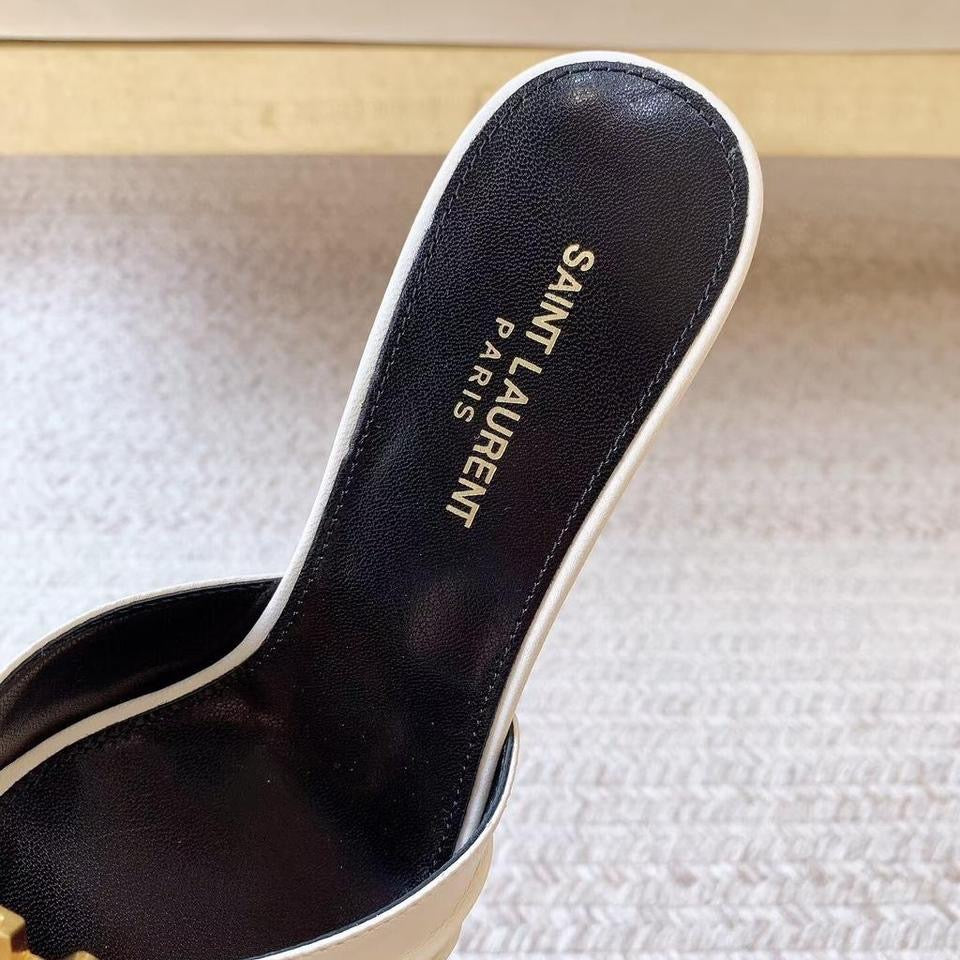 Saint Laurent Babylone Cassandre leather mules