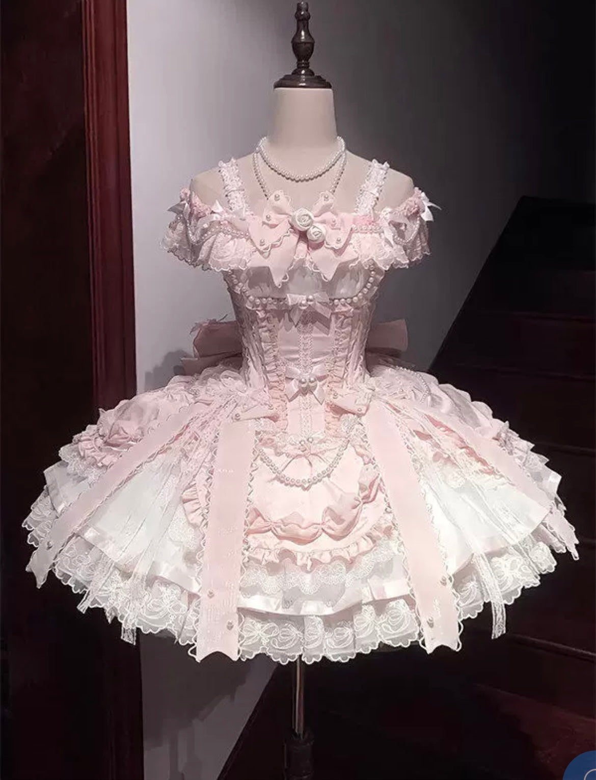 Luxury Pink Lolita Dress 🎀 Lace Bow Princess Cosplay Outfit – Kawaii Corset Style